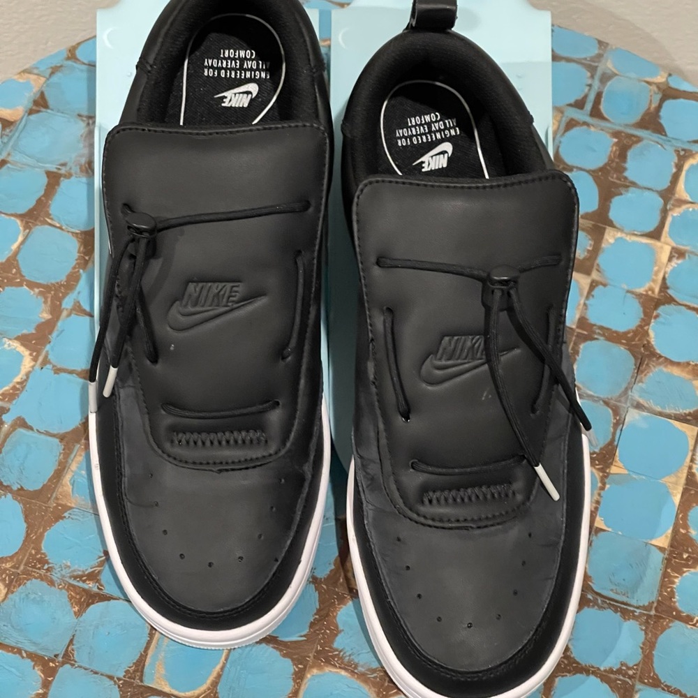 Nike Court Black Vintage Sneakers